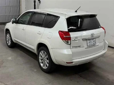 TOYOTA VANGUARD