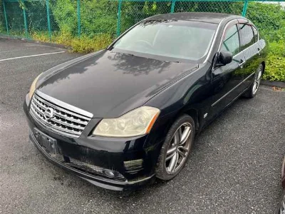 NISSAN FUGA