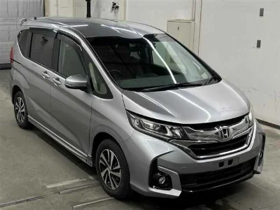 HONDA FREED+