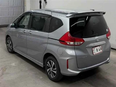 HONDA FREED+