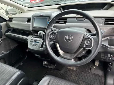 HONDA FREED+
