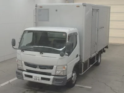 MITSUBISHI CANTER