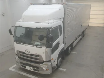 NISSAN UD