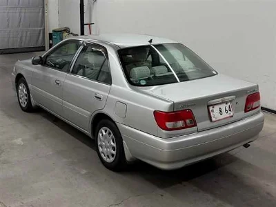 TOYOTA CARINA