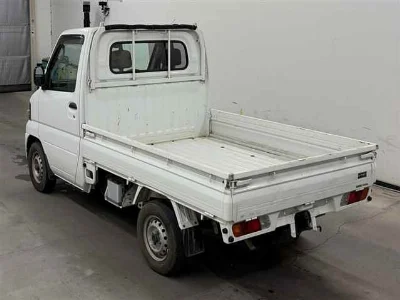 NISSAN CLIPPER TRUCK