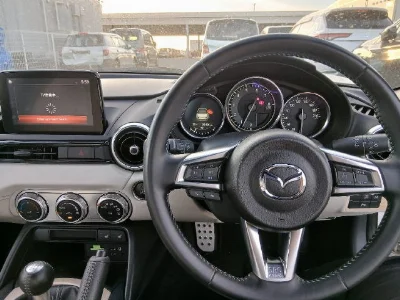 MAZDA ROADSTER