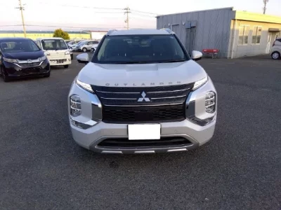 MITSUBISHI OUTLANDER PHEV