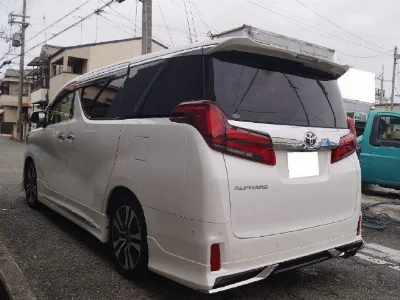 TOYOTA ALPHARD