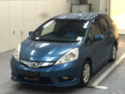 HONDA FIT SHUTTLE