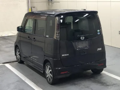 NISSAN ROOX