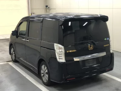 HONDA STEP WAGON