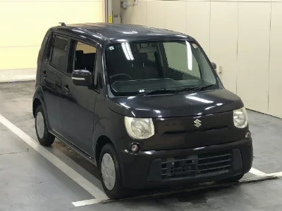 SUZUKI MRWAGON