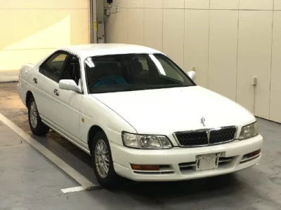 NISSAN LAUREL