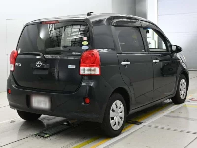 TOYOTA PORTE