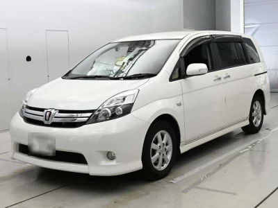 TOYOTA ISIS