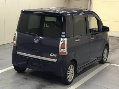DAIHATSU TANTO EXE