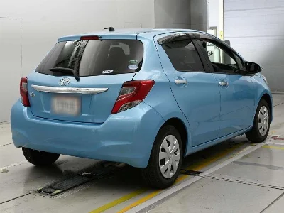 TOYOTA VITZ