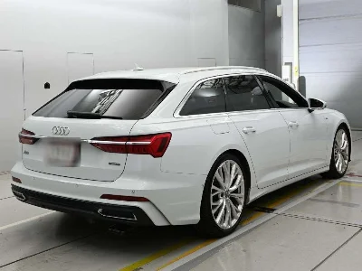 AUDI A6 AVANTE