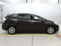 Цена авто Toyota Prius Alpha с аукционов Японии, номер кузова ZVW41W, пробег 153 000, оценка 6