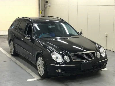 MERCEDES BENZ E CLASS