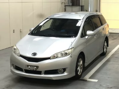 TOYOTA WISH