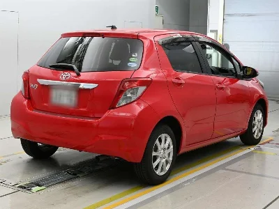 TOYOTA VITZ