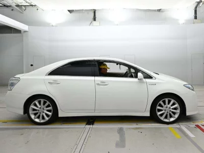 TOYOTA SAI