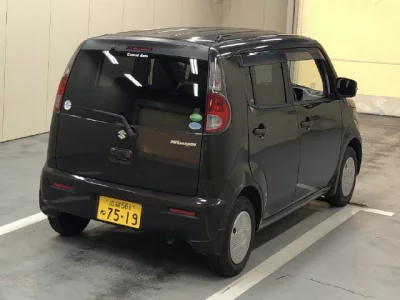 SUZUKI MRWAGON