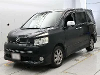 Цена авто Toyota Voxy с аукционов Японии, номер кузова ZRR75W, пробег 208 000, оценка 2