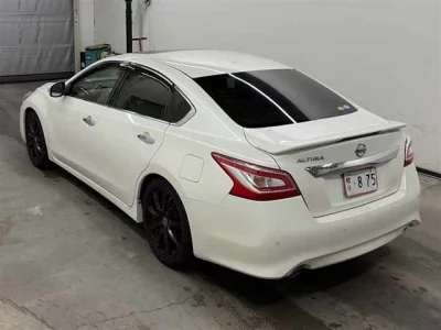 NISSAN TEANA