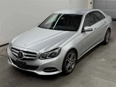 MERCEDES BENZ E CLASS
