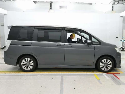 HONDA STEP WAGON
