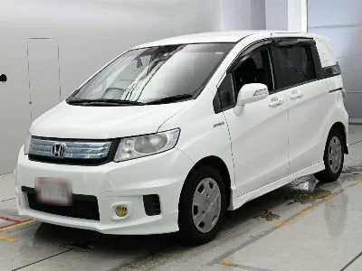 HONDA FREED SPIKE
