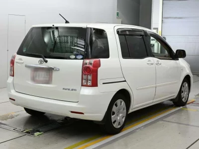 TOYOTA RAUM