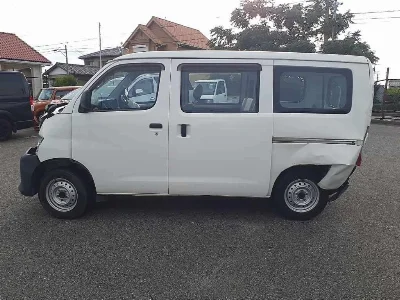 TOYOTA TOWN ACE VAN