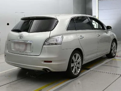 TOYOTA MARK X ZIO