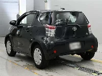 Toyota iQ