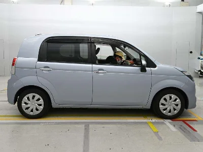 TOYOTA SPADE