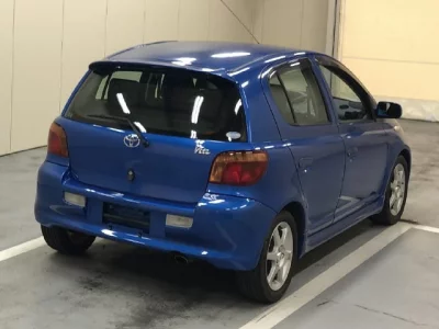 TOYOTA VITZ