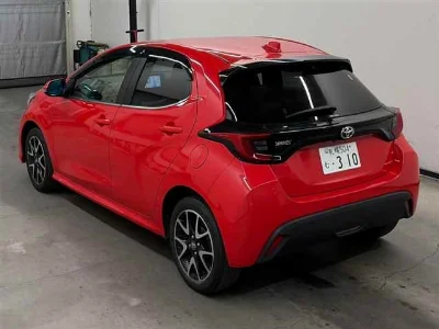 TOYOTA YARIS