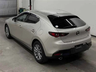 MAZDA MAZDA3 FASTBACK