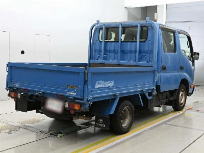 TOYOTA DYNA