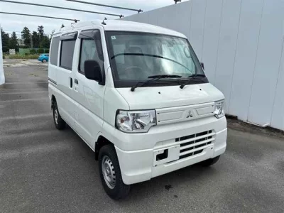 MITSUBISHI MINICAB MIEV