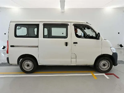 TOYOTA TOWN ACE VAN