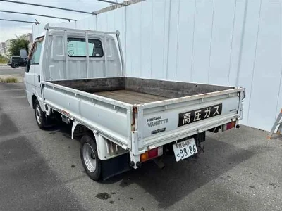 NISSAN VANETTE TRUCK