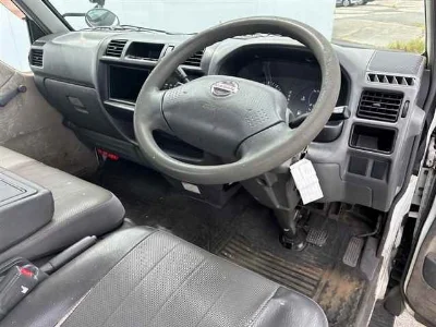 NISSAN VANETTE TRUCK