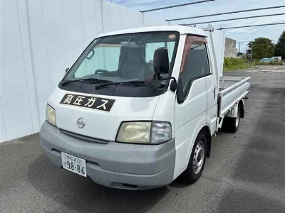 NISSAN VANETTE TRUCK