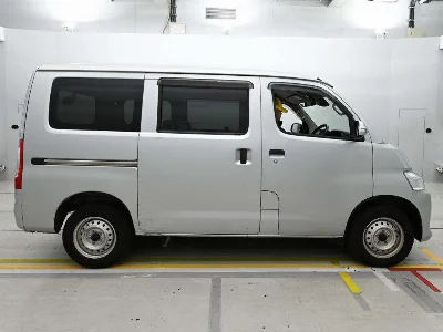 TOYOTA TOWN ACE VAN