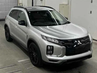 MITSUBISHI RVR
