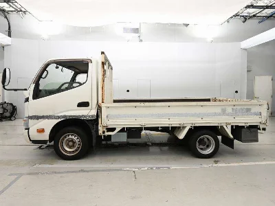 TOYOTA DYNA
